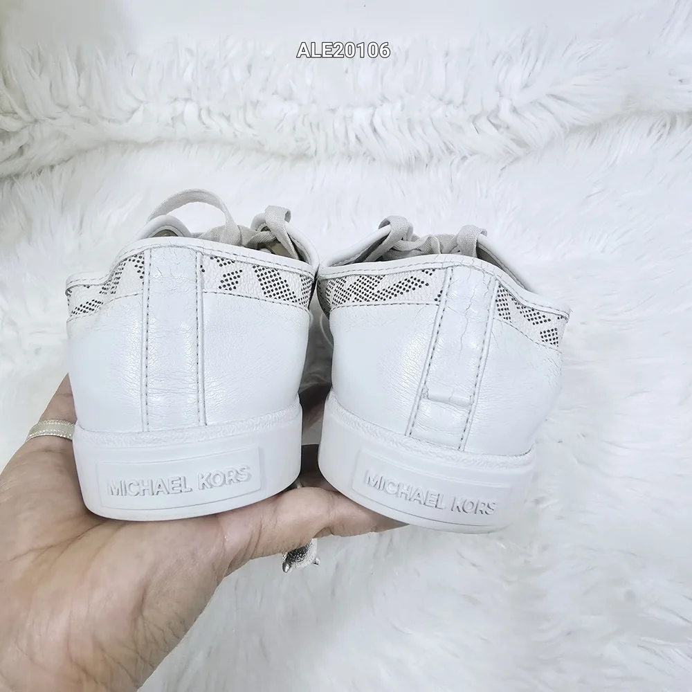 Michael Kors White and Cream Women's Sneakers Size 9.5